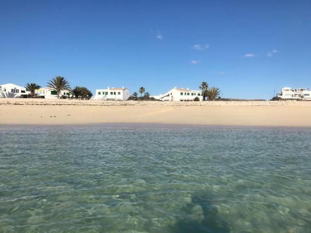 Apartamento La Concha Seaview Direct At The Beach & Sea Cotillo Exteriör bild